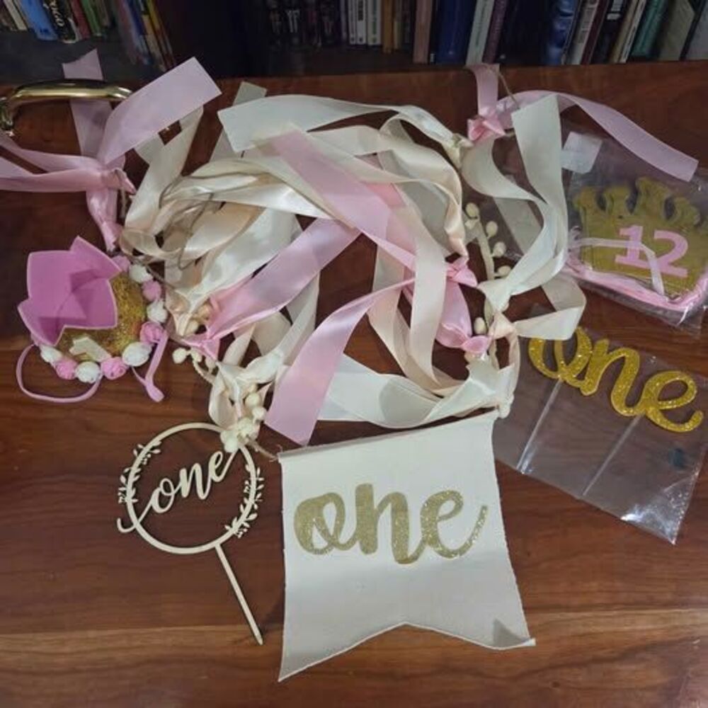 First Birthday Girl Decoration Set